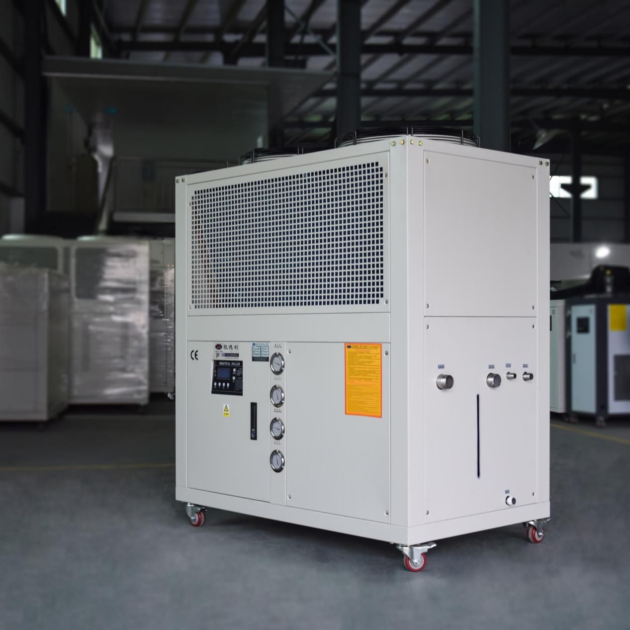 934024240f674307b525510bd500bf28~noop.jpg 934024240f674307b525510bd500bf28~noop.jpg